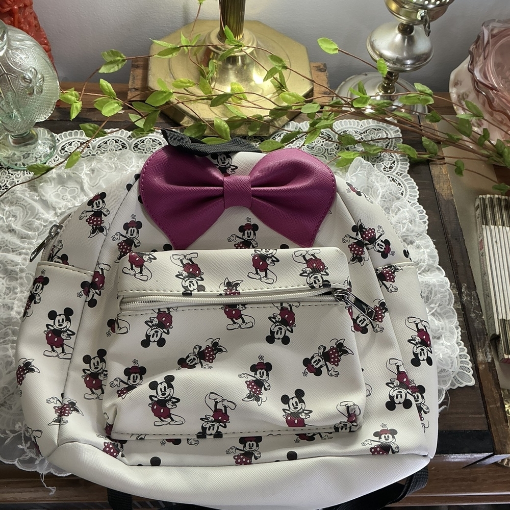 Kids Minnie Mouse Backpack with Pink Bow